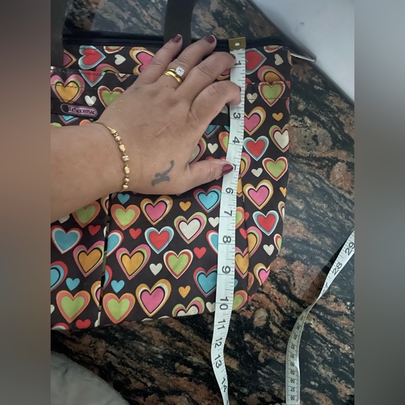 Lesportsac handbag. Used. Size small - Picture 3 of 8